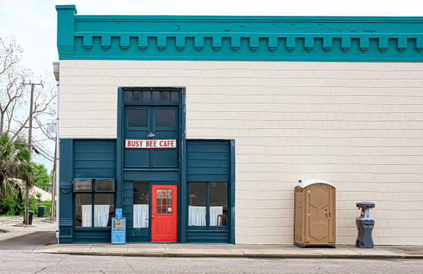 Portable bathroom rental in Memphis, TN