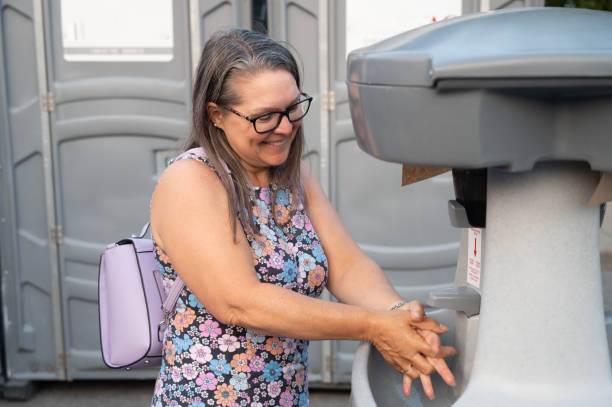 Best Portable restroom trailer rental  in Memphis, TN
